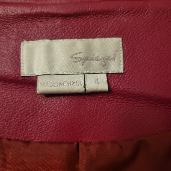 Spiegel 2 pc suit Fuchsia ( Like New ) ( 4 ) Genuine Leather REDUCED!!!! - Picture 9 of 12